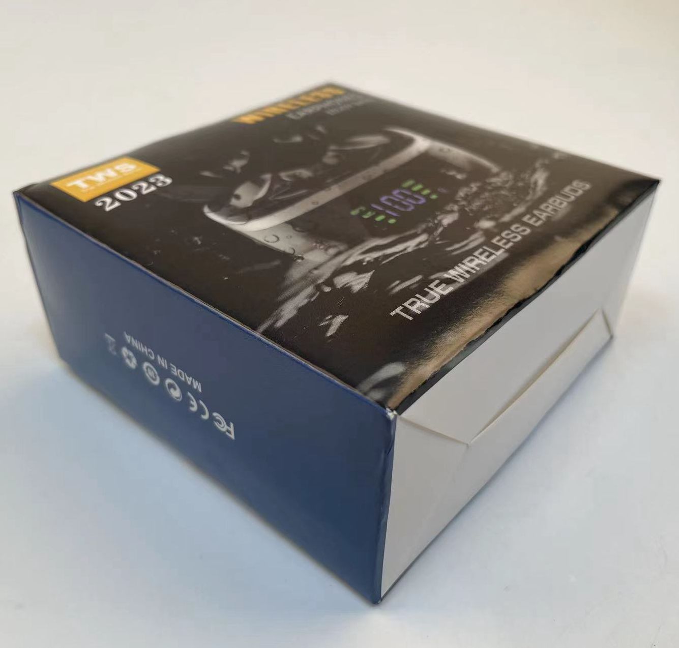 US EU Hot sell  ACN noise reduction   strong bass sports TWS headphones