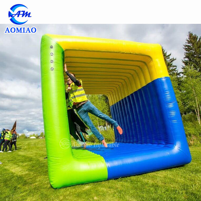 2019 inflatable interactive adult game Flip it team building square rolling sports game